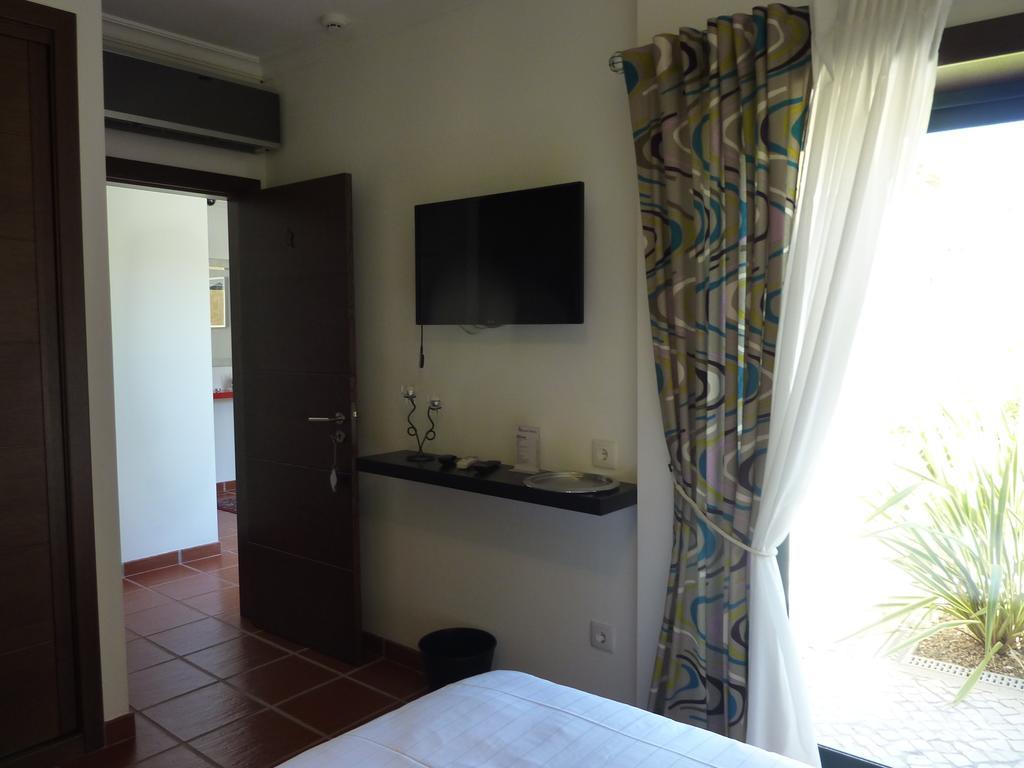 Bed and Breakfast Quinta Helena Almoster Экстерьер фото